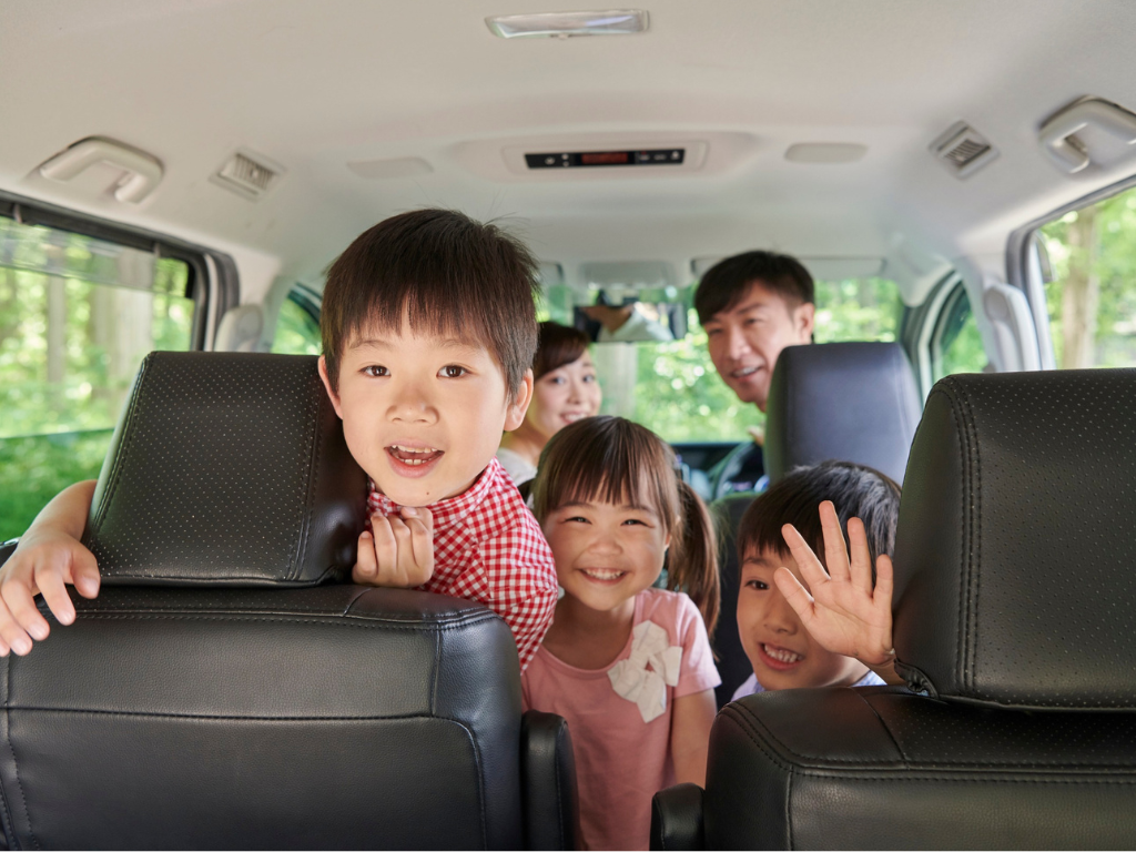 Minivans vs. SUVs: An Overview