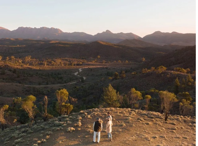 what to do flinders hiking