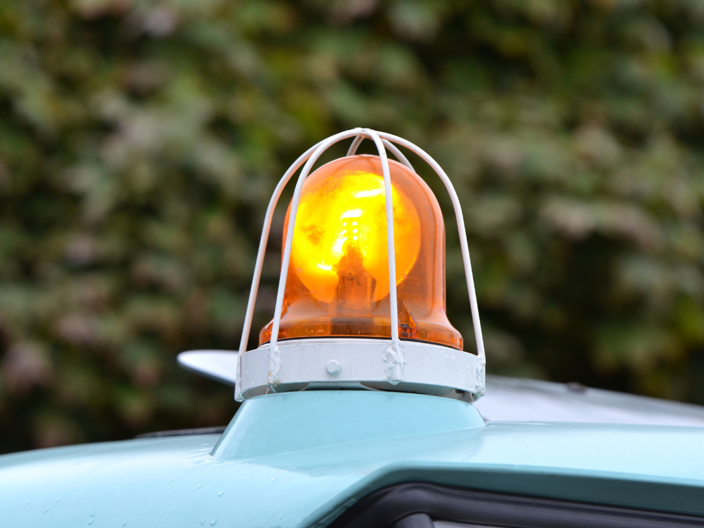 Amber Flashing Beacons & Reverse Alarms