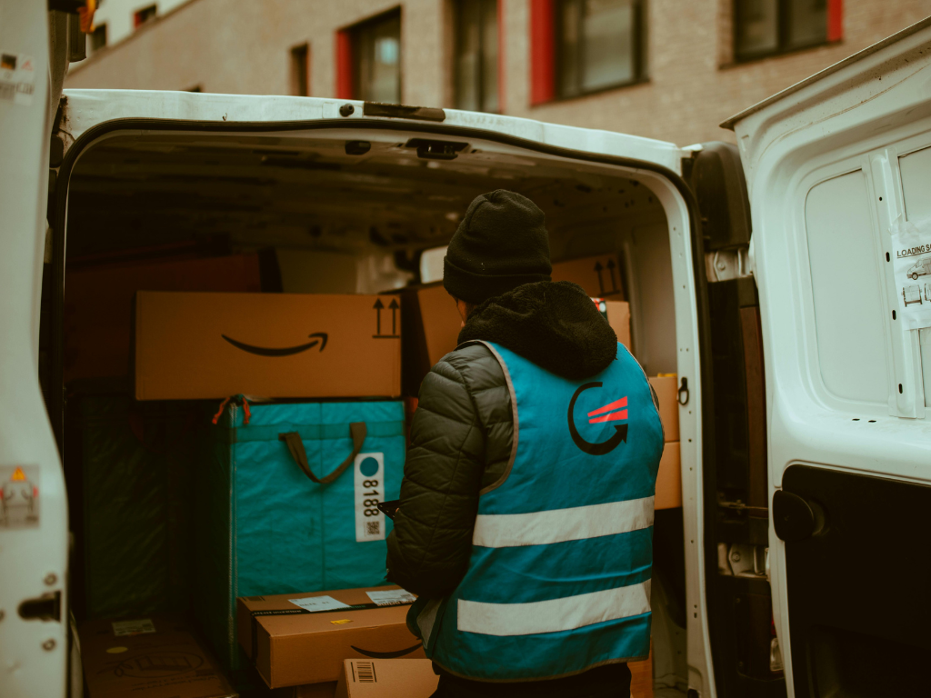 Industries That Benefit from 2 Tonne Vans