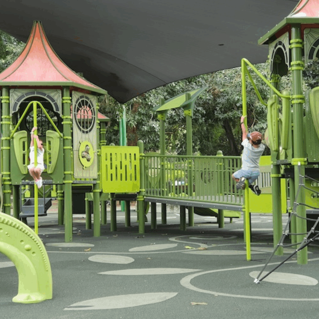 City Botanic Gardens — Nature, Playgrounds & Riverside Walks